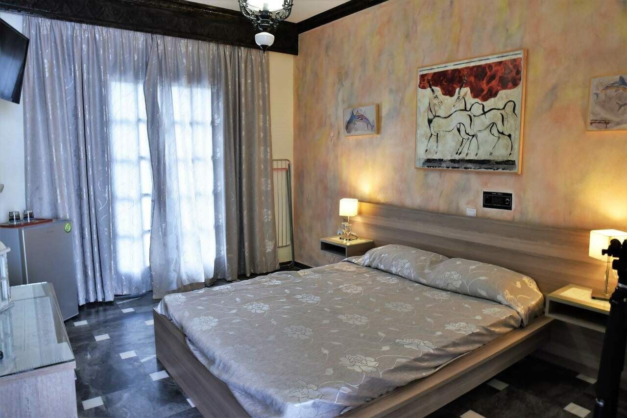 Hotel Koralli Kamári Екстериор снимка